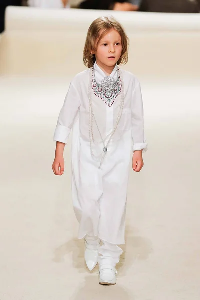 Look 84